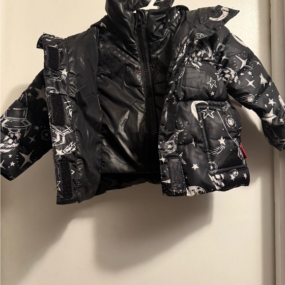 Onekid Black and White Space Puffer Jacket with Stand-Up Collar - Picture 5 of 6